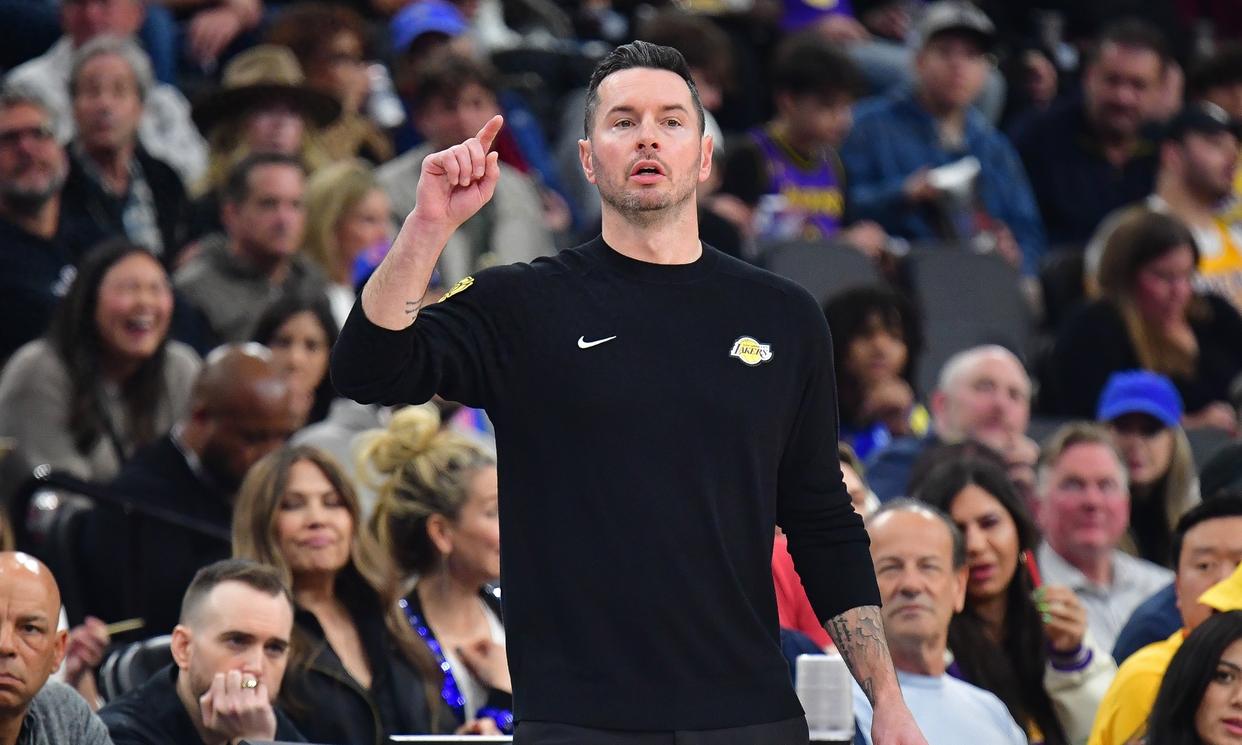 快船队主教练点名表扬球队努力不懈