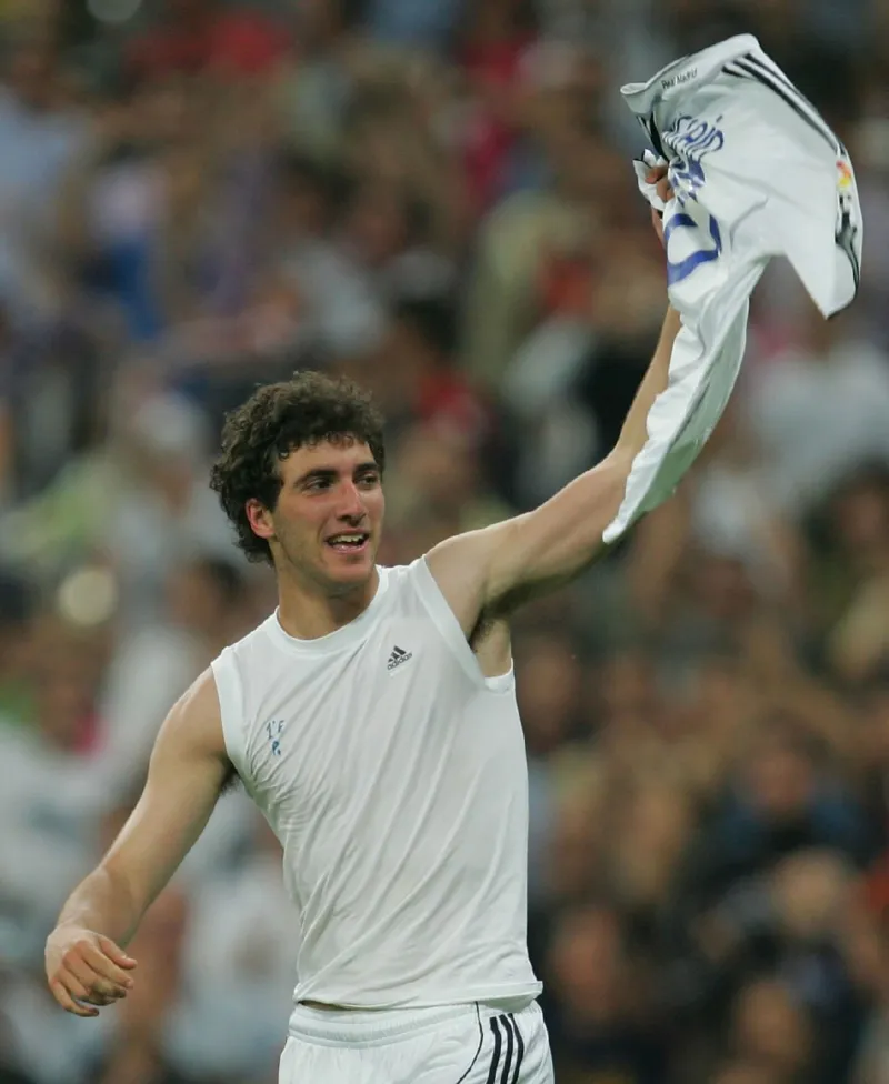 伊瓜因梅开二度,留洋西甲表现出色 伊瓜因梅开二度,留洋西甲表现出色