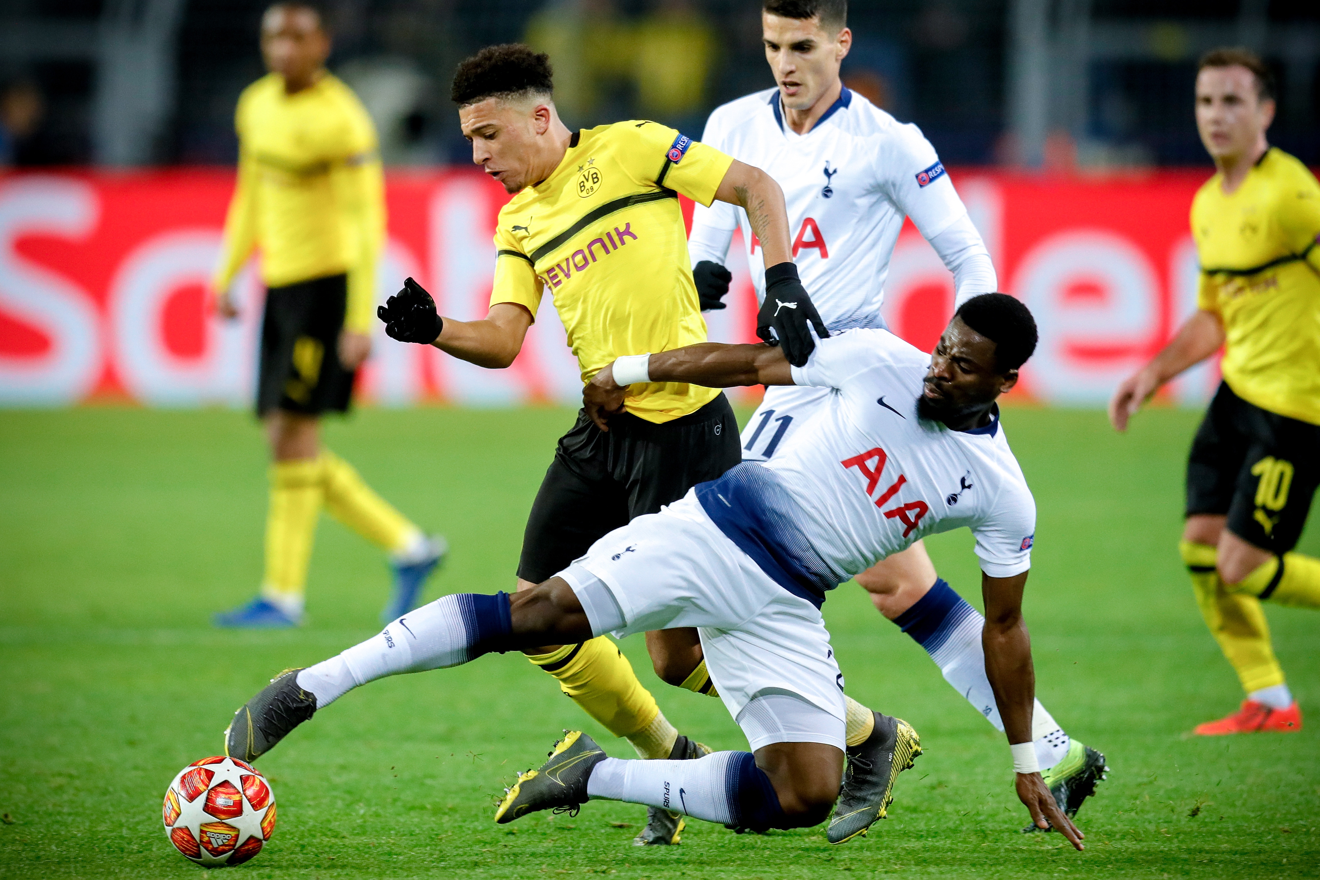 托特纳姆默示晋级雄心,实力备受肯定的简单介绍 托特纳姆默示晋级雄心,实力备受肯定的简单介绍