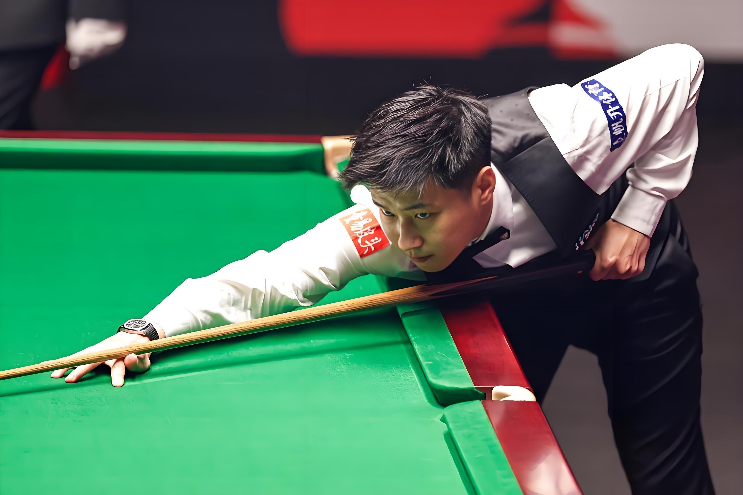 开云体育在线-生死瞬间！球员豪取关键胜利，勇往直前的简单介绍