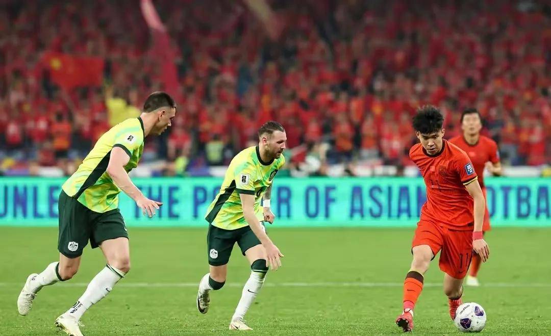 开云体育下载-包含欧洲杯预选赛：葡萄牙遭遇严重挑战，小组积分领跑岌岌可危的词条