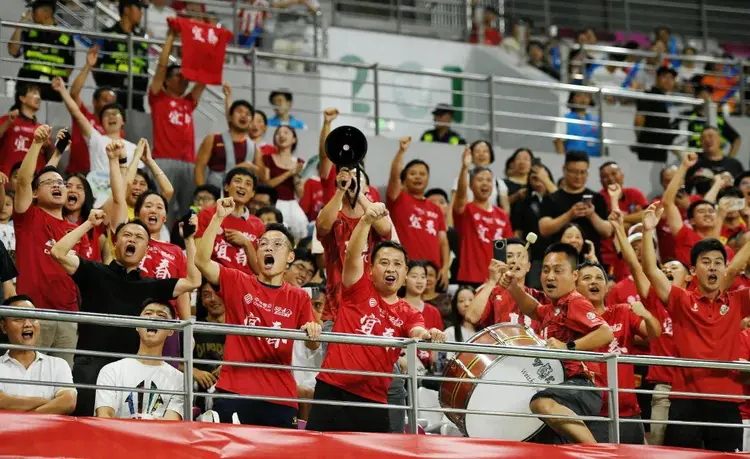 青岛黄海客场战平河南建业,各取一分 青岛黄海客场战平河南建业,各取一分