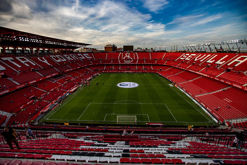 塞维利亚主场告捷,稳固前列位置 塞维利亚主场告捷,稳固前列位置