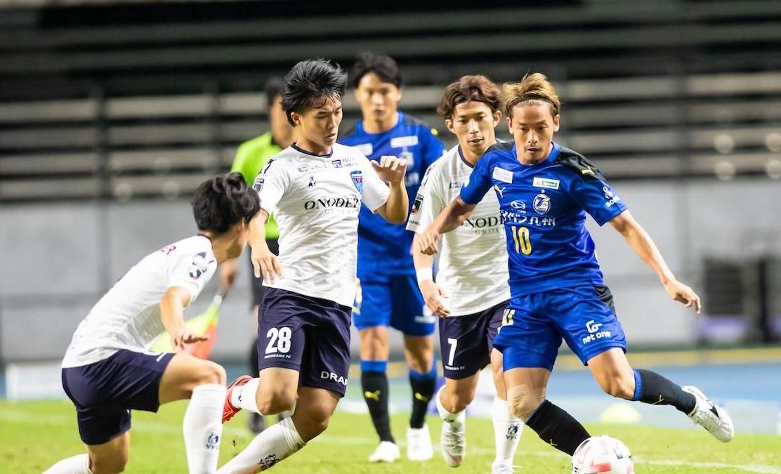 波鸿队长建功,取得宝贵三分 波鸿队长建功,取得宝贵三分