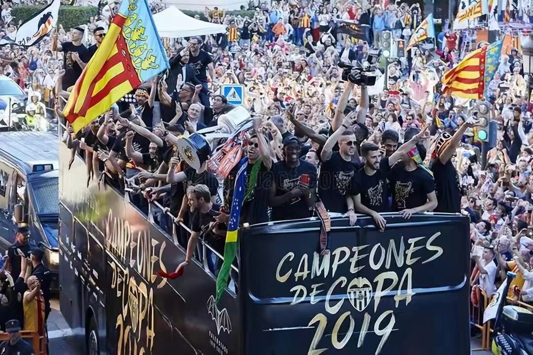 开云体育-关于瓦伦西亚主场胜利，稳住保级位置的信息