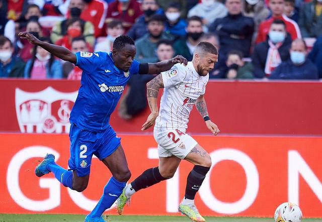 包含斯特拉斯堡队实现反弹取得连胜的词条