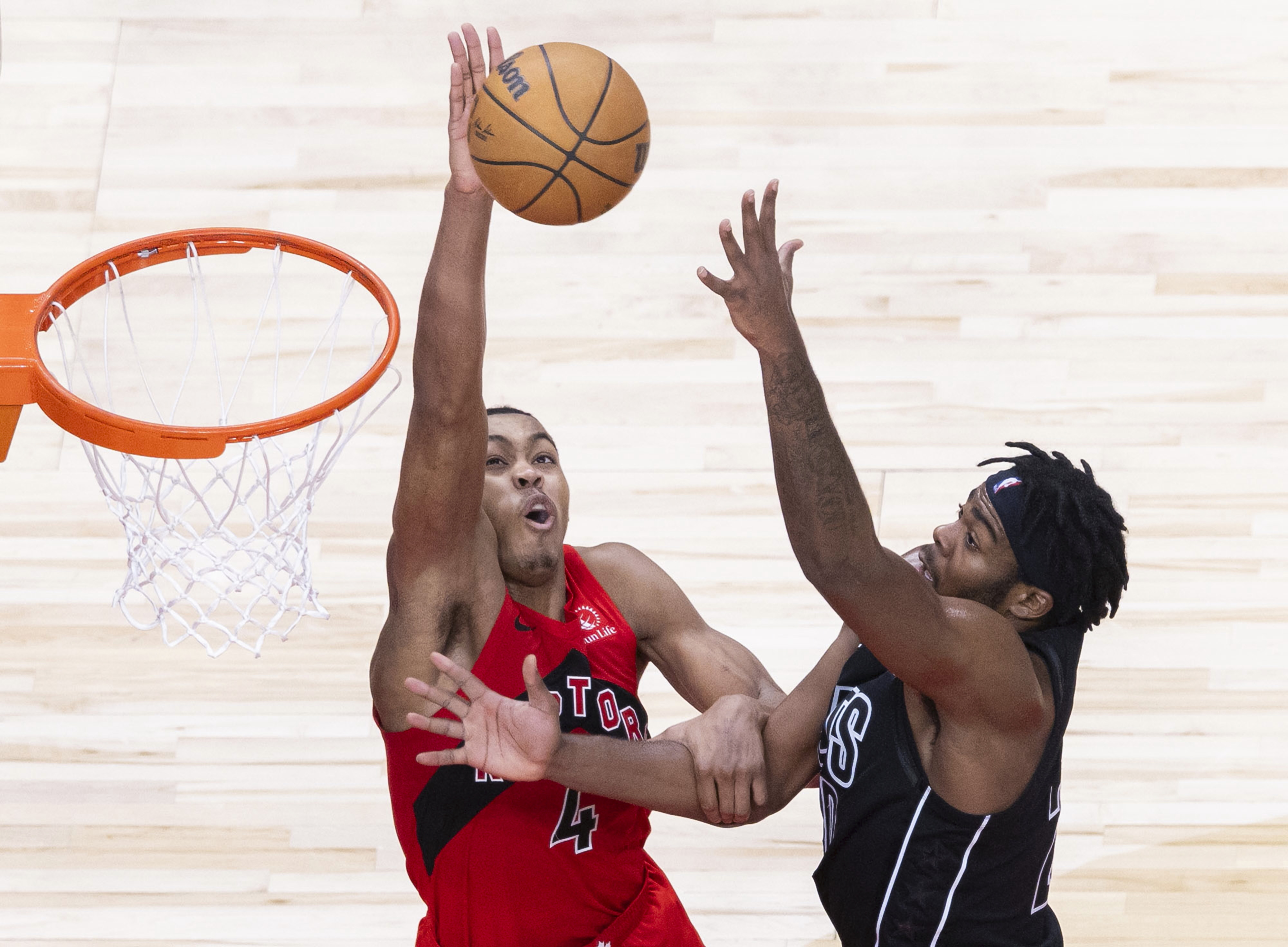 关于猛龙球队多点开花，战绩一路走高的信息