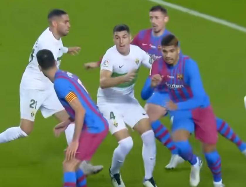 塞维利亚连胜告终,客场被赫罗纳逼平 塞维利亚连胜告终,客场被赫罗纳逼平