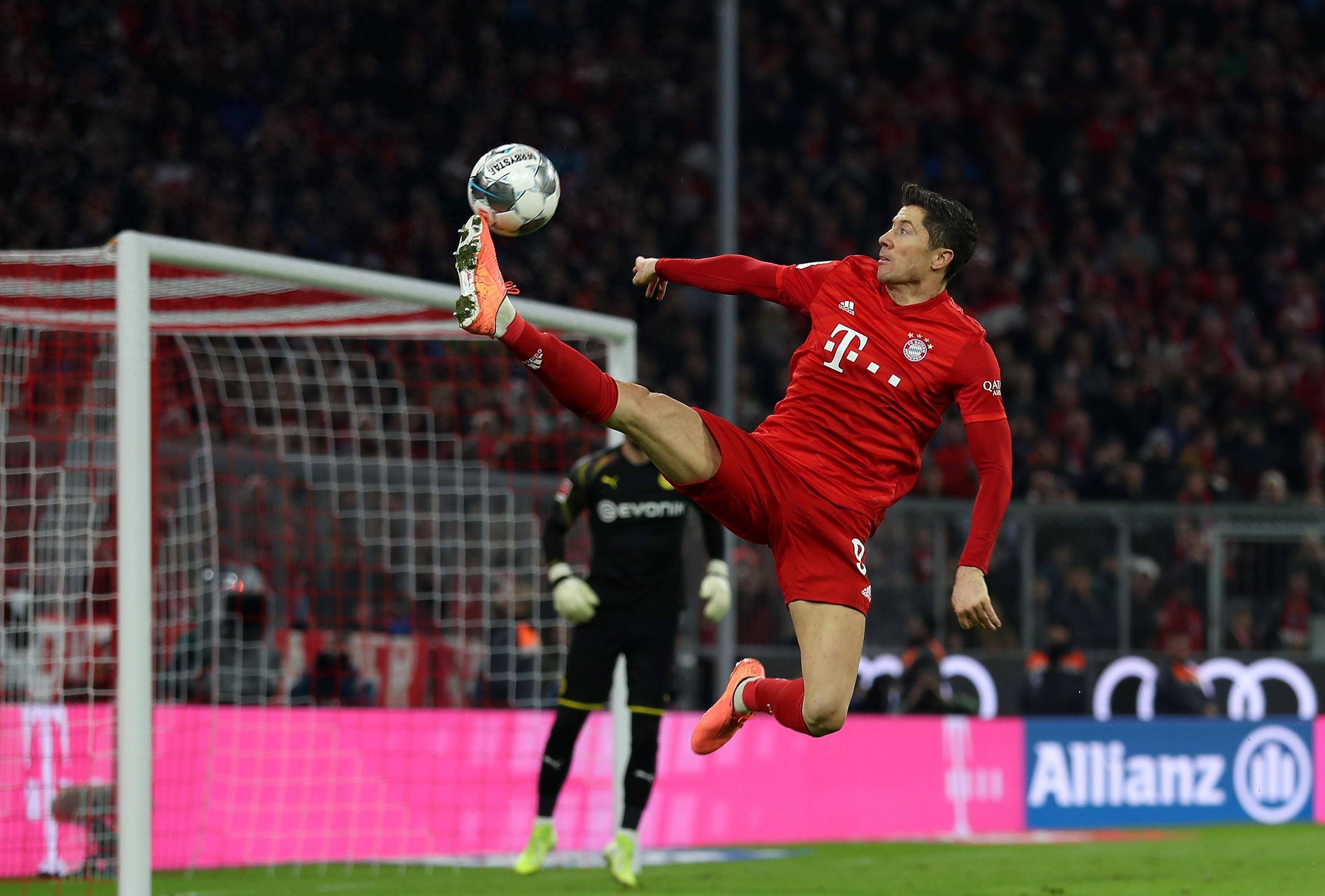 巴塞罗那勇夺关键胜利,朝着八强迈进 巴塞罗那勇夺关键胜利,朝着八强迈进