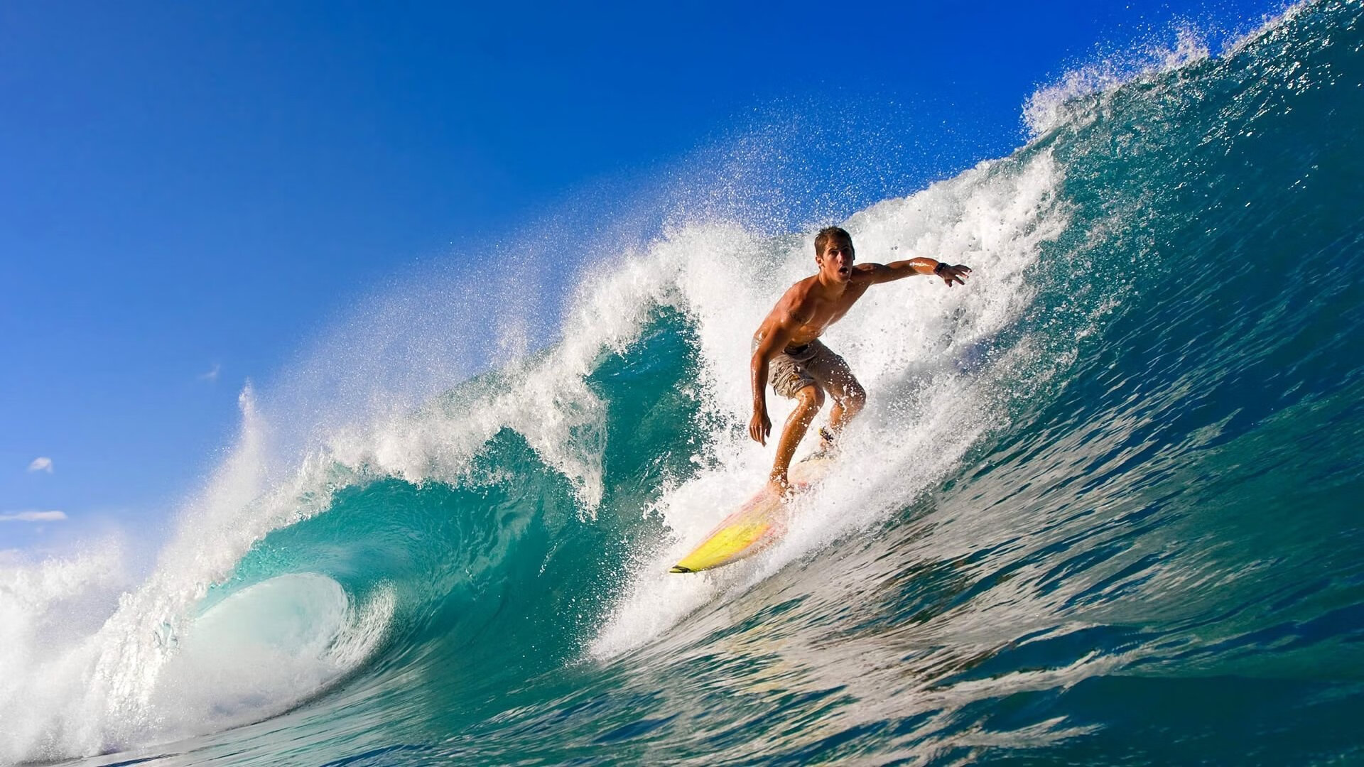 跨洋征服，双城记，比利亚雷亚尔踏平墨西哥，卡拉斯科在东决接管比赛