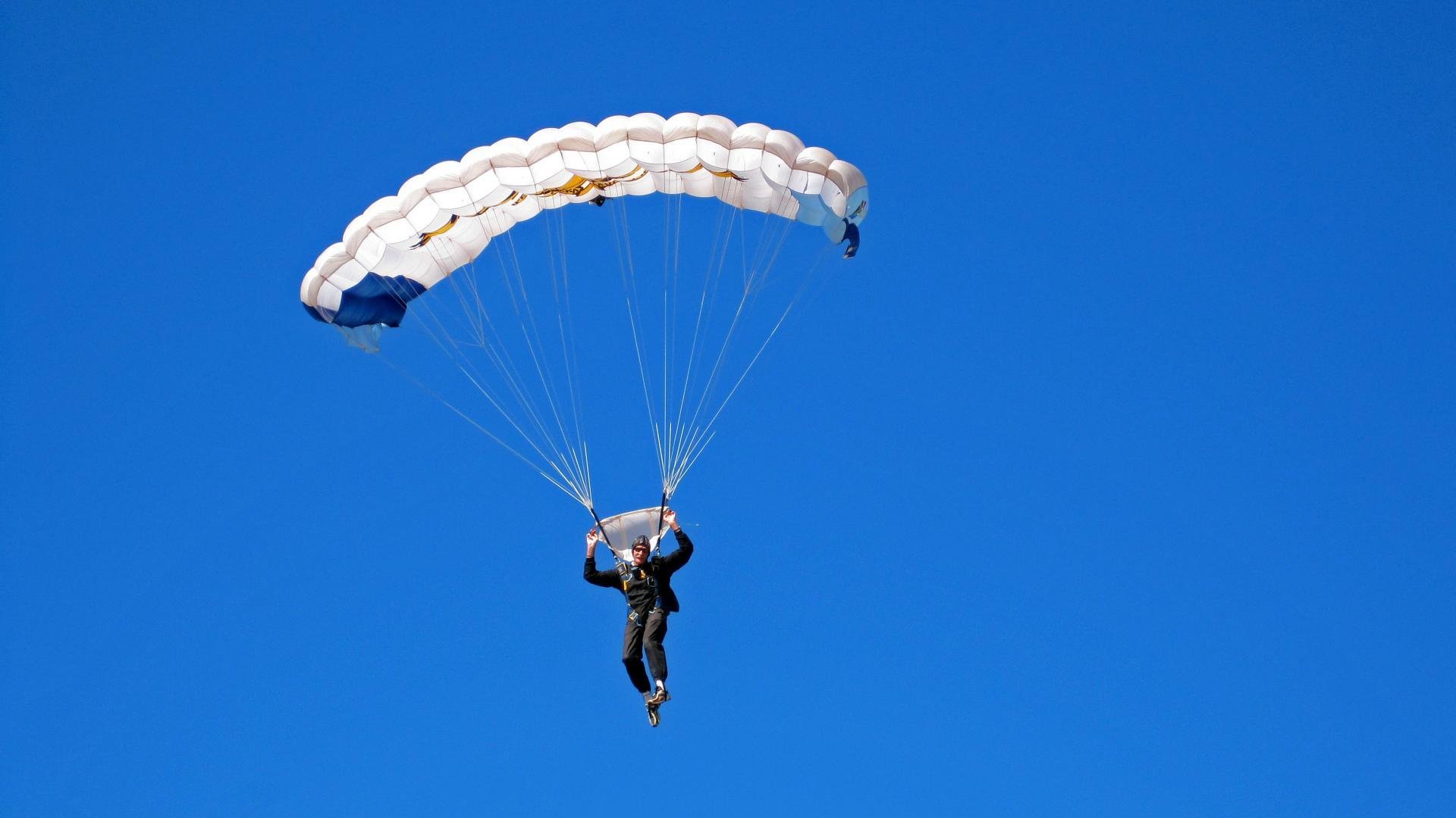 舞台中央的指挥家,厄德高攻防两端的交响统治