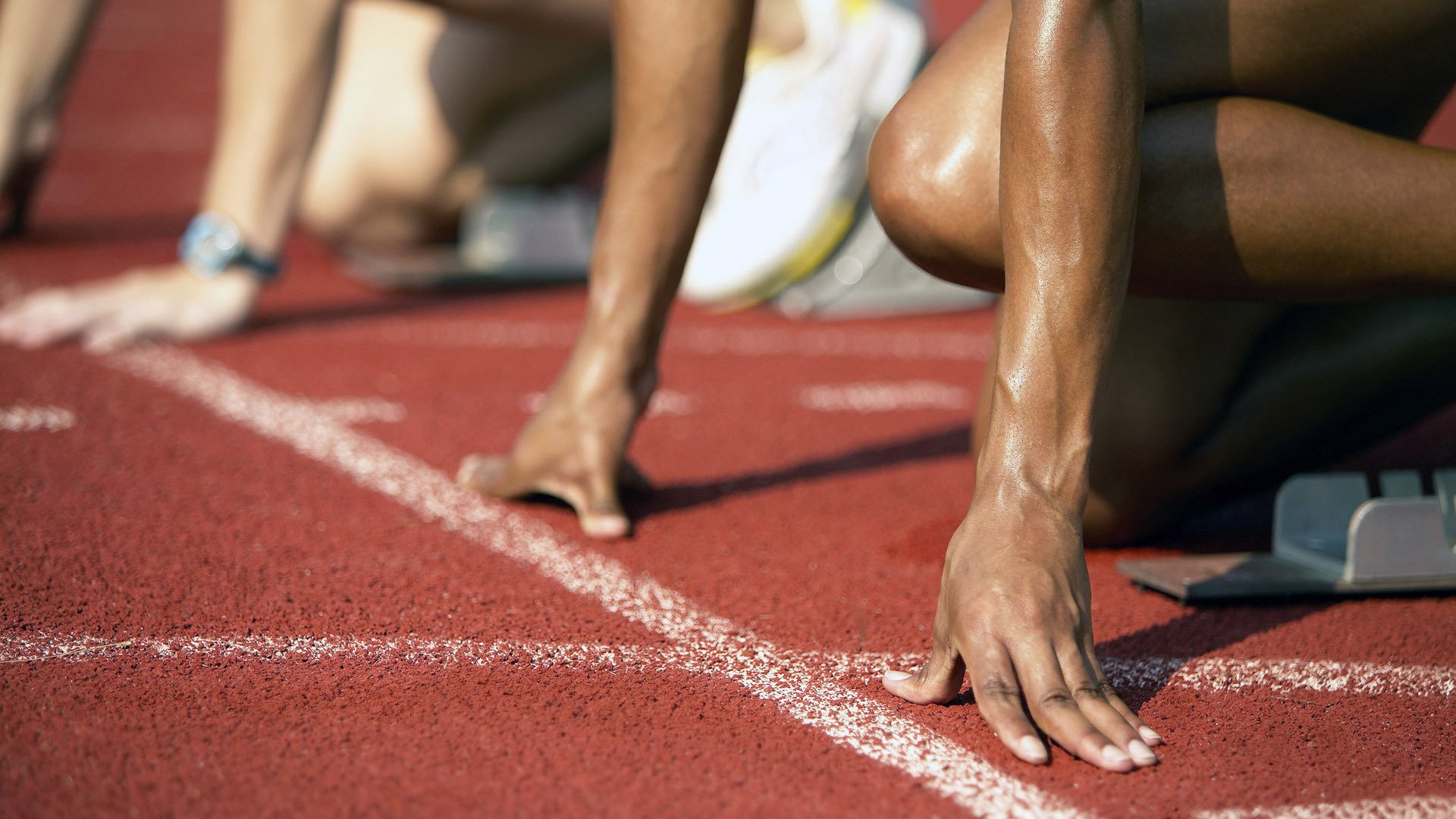 当荷兰风暴撕碎希腊神话，阿圭罗以一己之力扛起全队