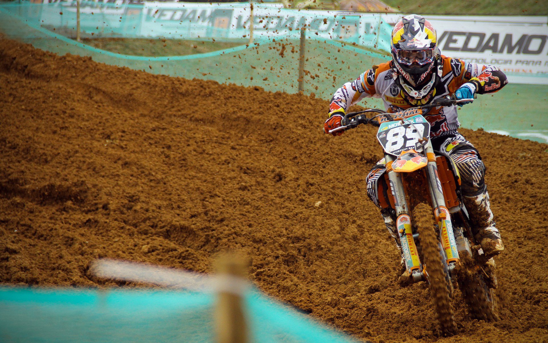 维尼修斯制胜一击,韩国球队惊天翻盘里昂